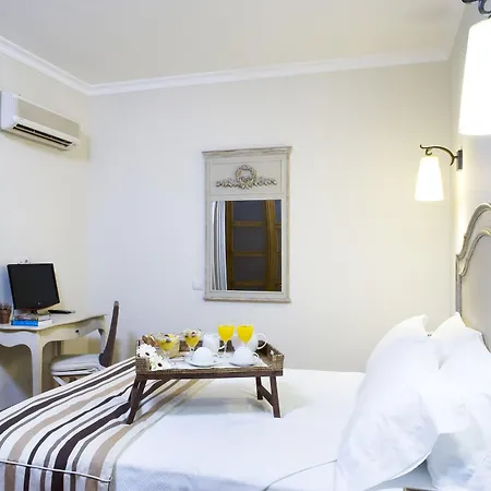 Parque Laranjeiras Otel