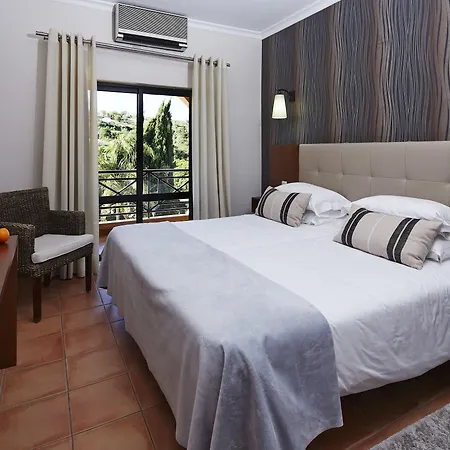 Parque Laranjeiras 3* Виламура