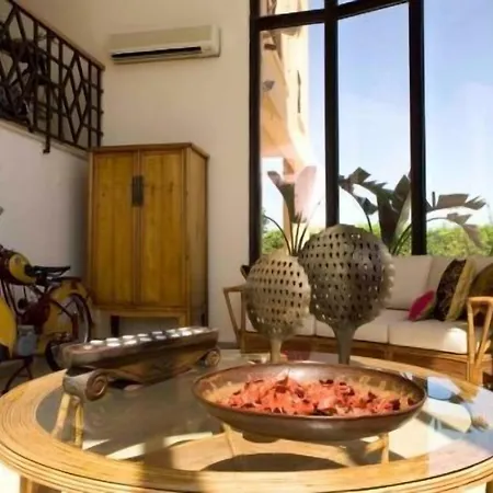 巴赫克拉兰热拉斯酒店 3*