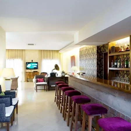 巴赫克拉兰热拉斯酒店 酒店 维拉摩拉