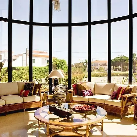 Parque Laranjeiras Otel